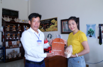 Trái tim người giữ đảo