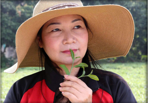 Từng giây phút thương nhớ rưng rưng