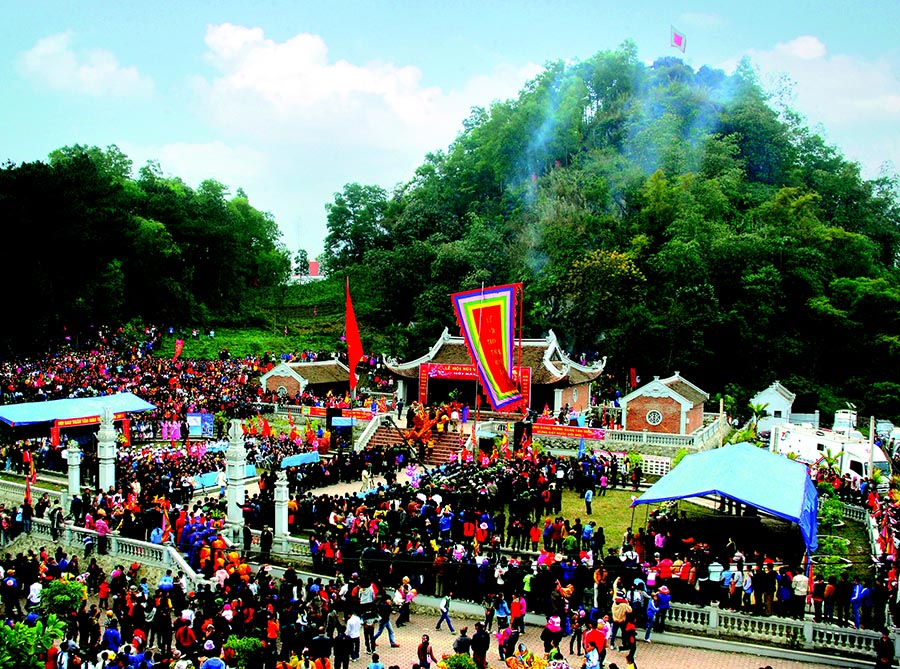 Lễ hội Núi Văn - Núi Võ (huyện Đại Từ)