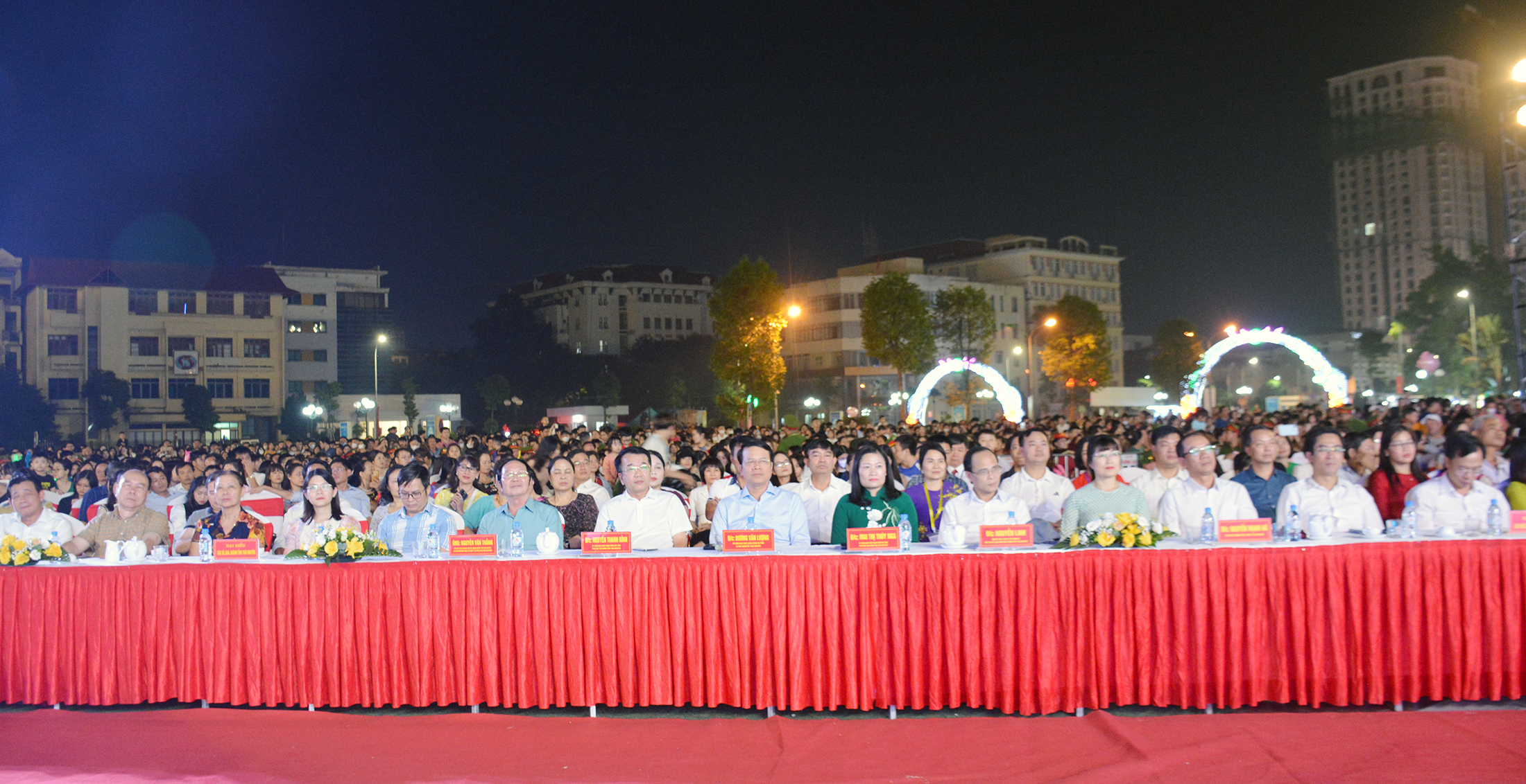 Đặc sắc Chương trình ca nhạc, thời trang chào mừng 61 năm thành lập thành phố Thái Nguyên