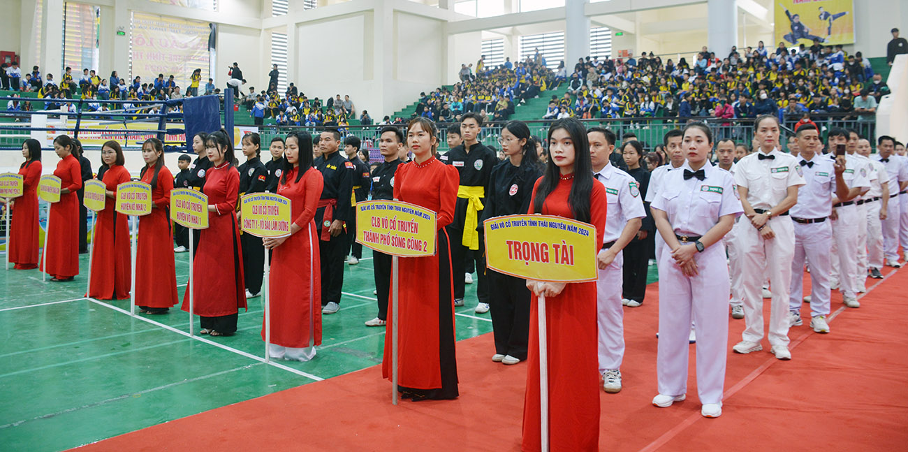 Các đoàn vận động viên tham gia Giải võ cổ truyền tỉnh Thái Nguyên năm 2024