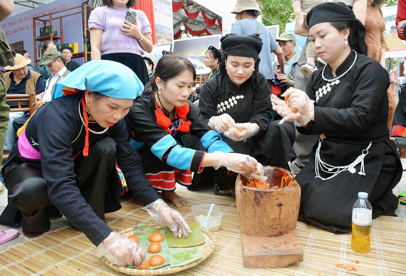 Gói bánh giầy