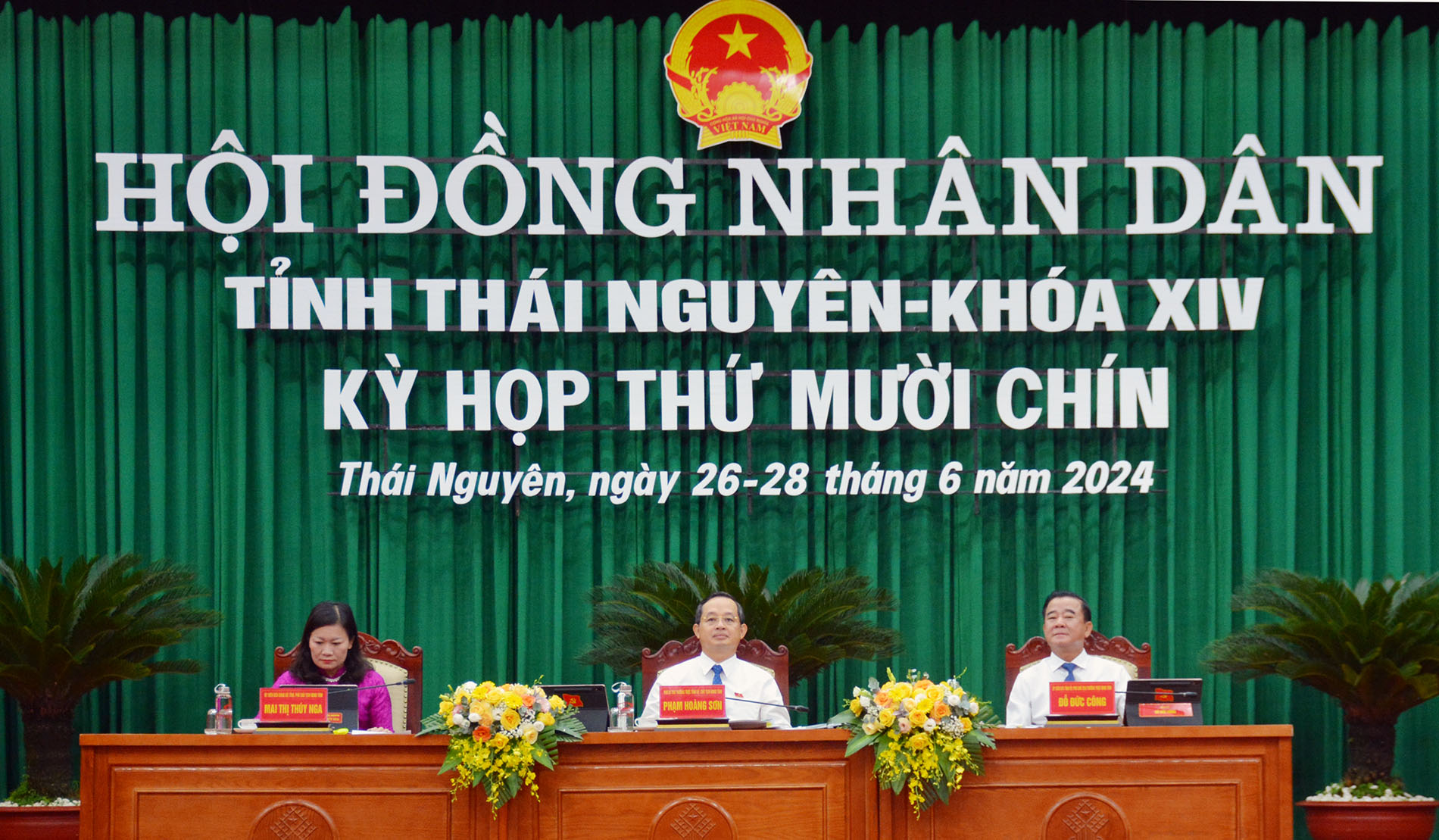 Chủ tọa Kỳ họp