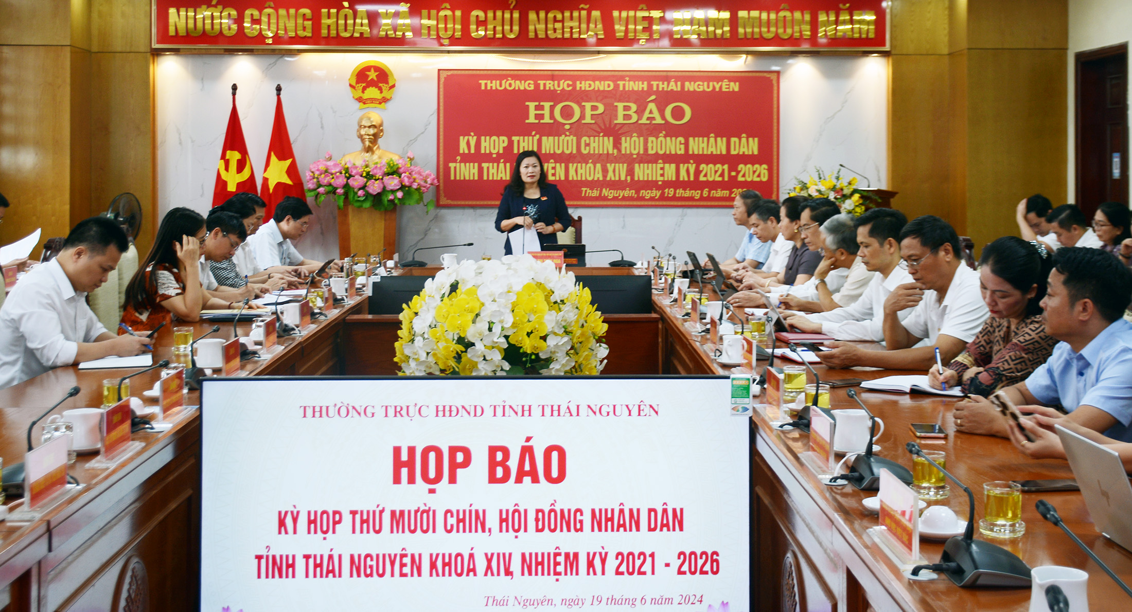 Quang cảnh buổi họp báo