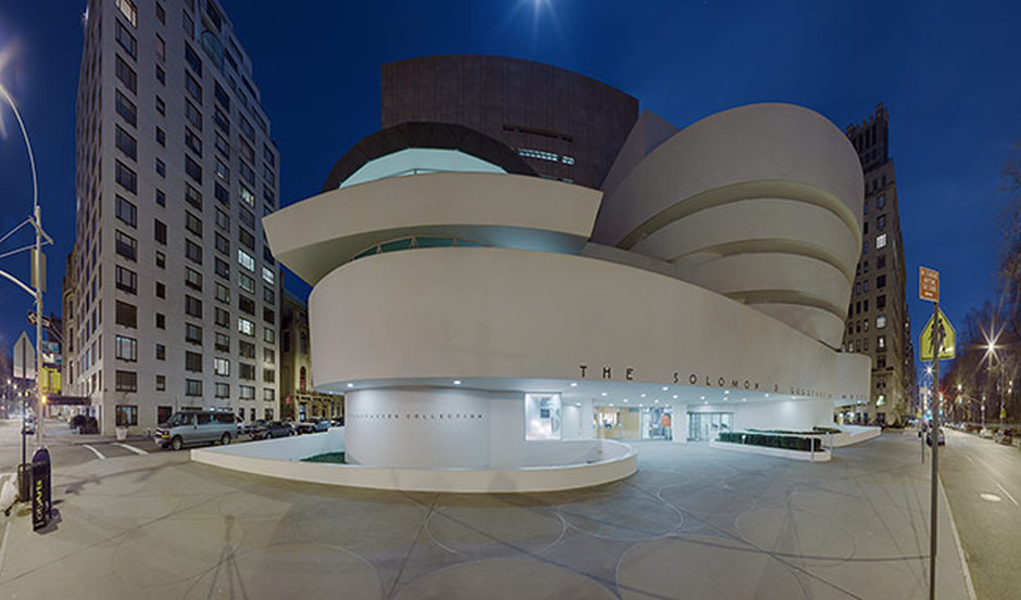 Bảo tàng Solomon R Guggenheim của Frank Lloyd Wright năm 1959 tại New York