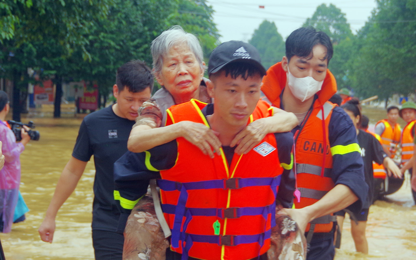 Những hình ảnh đầy yêu thương và xúc động