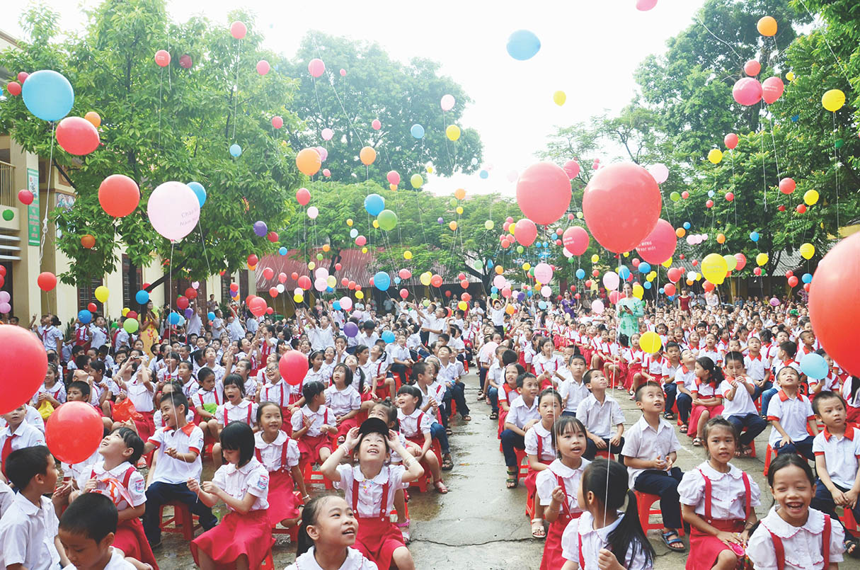 Năm học mới đến rồi, mùa thu ơi!