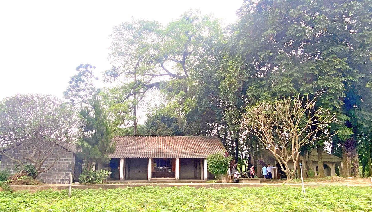 Quang cảnh đình Cốc Lùng