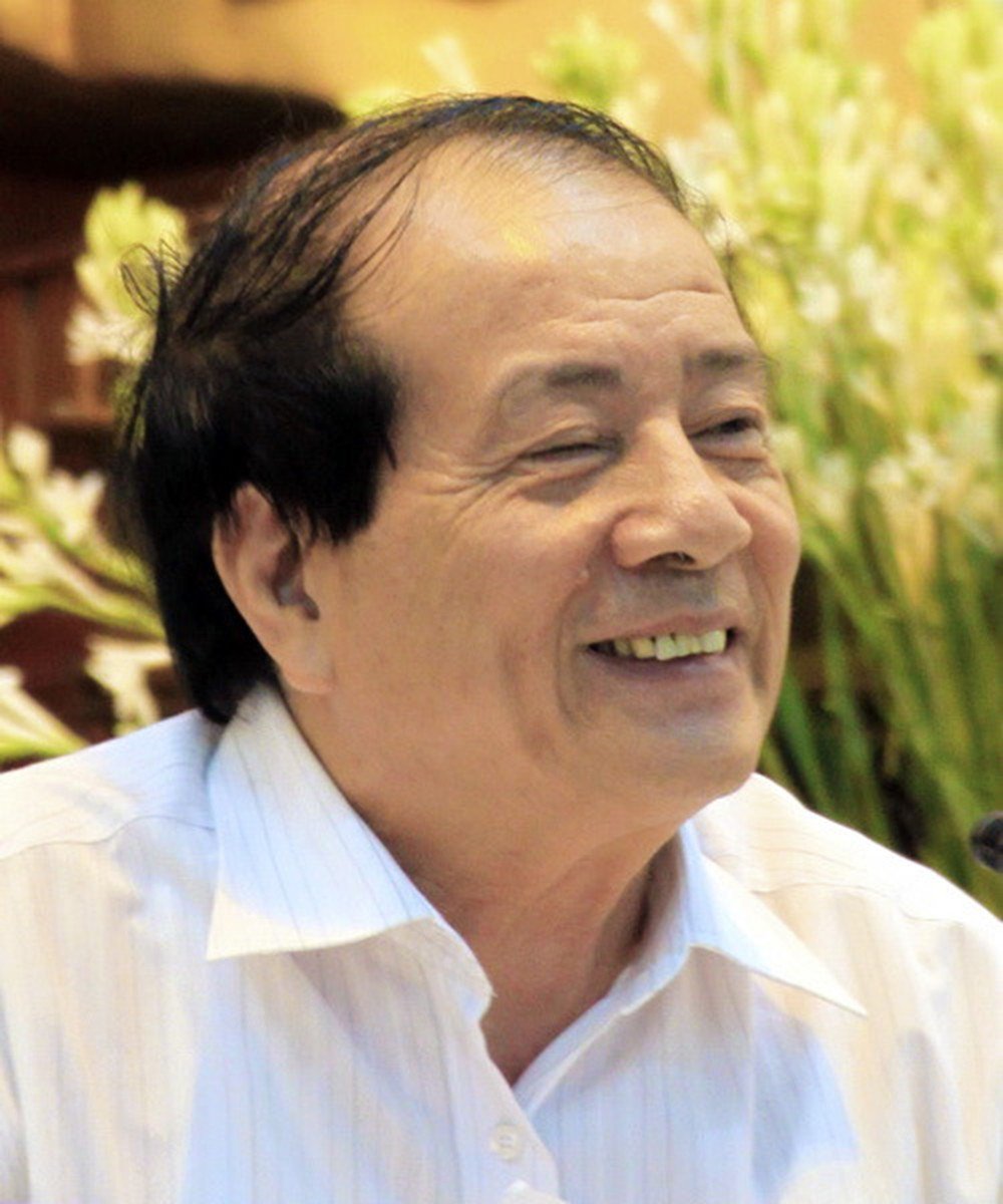 Nhà thơ Hữu Thỉnh, nguyên Chủ tịch Liên hiệp các Hội VHNT Việt Nam, nguyên Chủ tịch Hội Nhà văn Việt Nam (Nguồn ảnh: giaoducthoidai.vn)