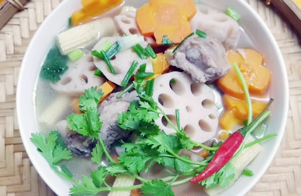 canh củ sen