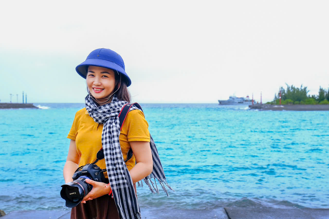 Kim Ngân (phóng viên Tạp chí Văn nghệ Thái Nguyên)
