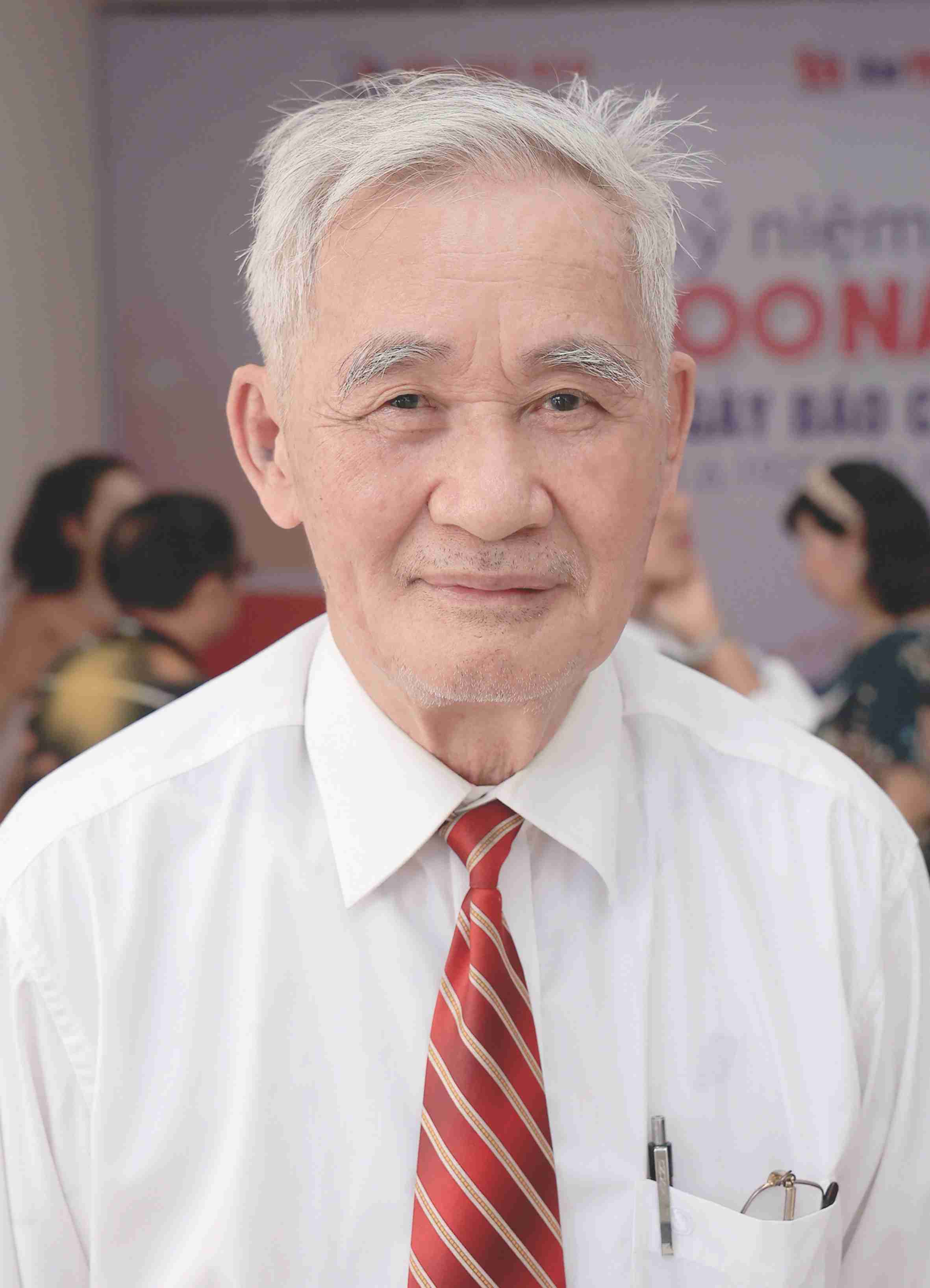 Nhà văn Ma Trường Nguyên - Chủ tịch Hội, Tổng biên tập Báo VNTN từ năm 1998 – 2003