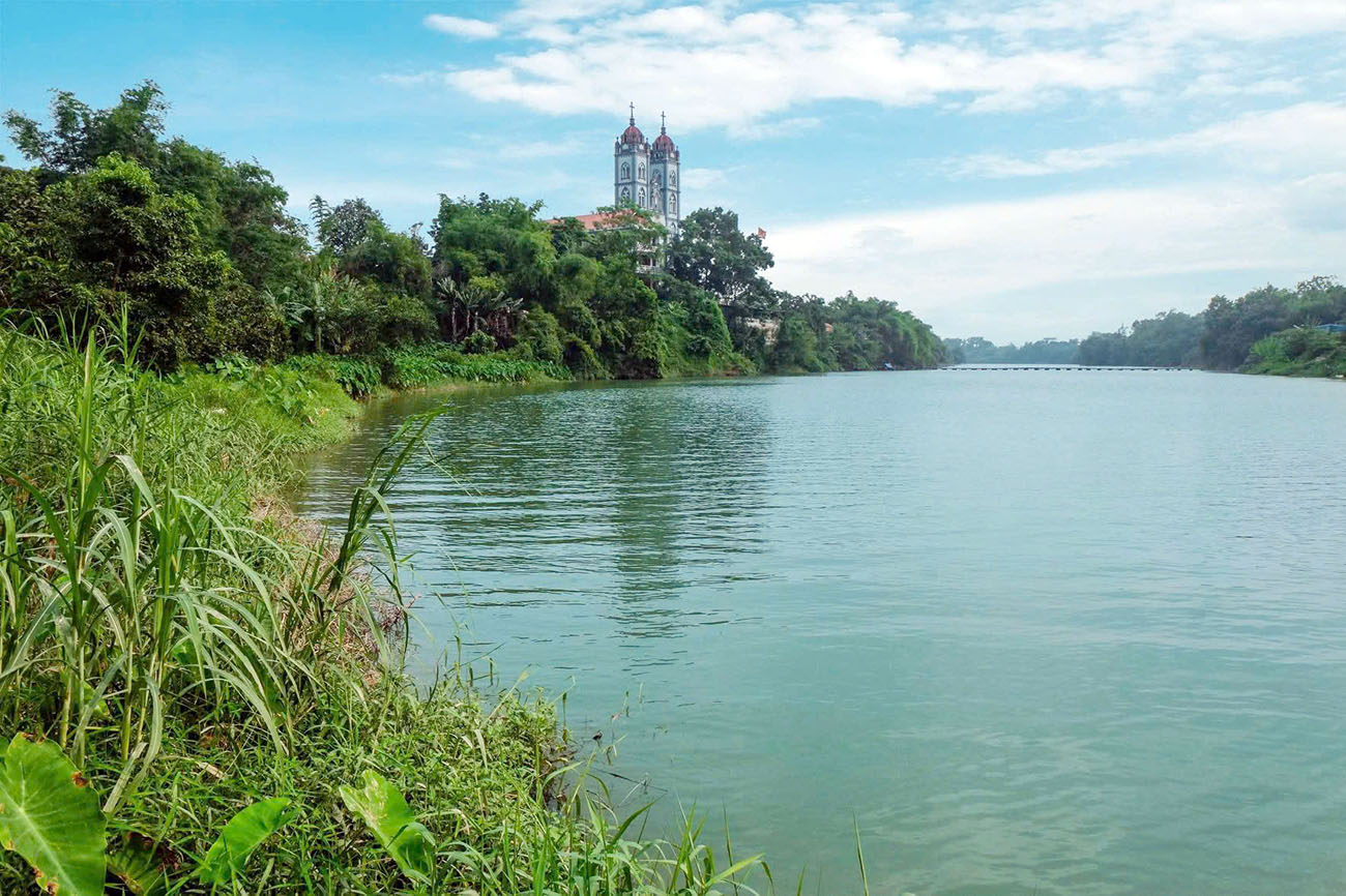 Một đoạn sông Đồng Mỗ (nay là sông Cầu)