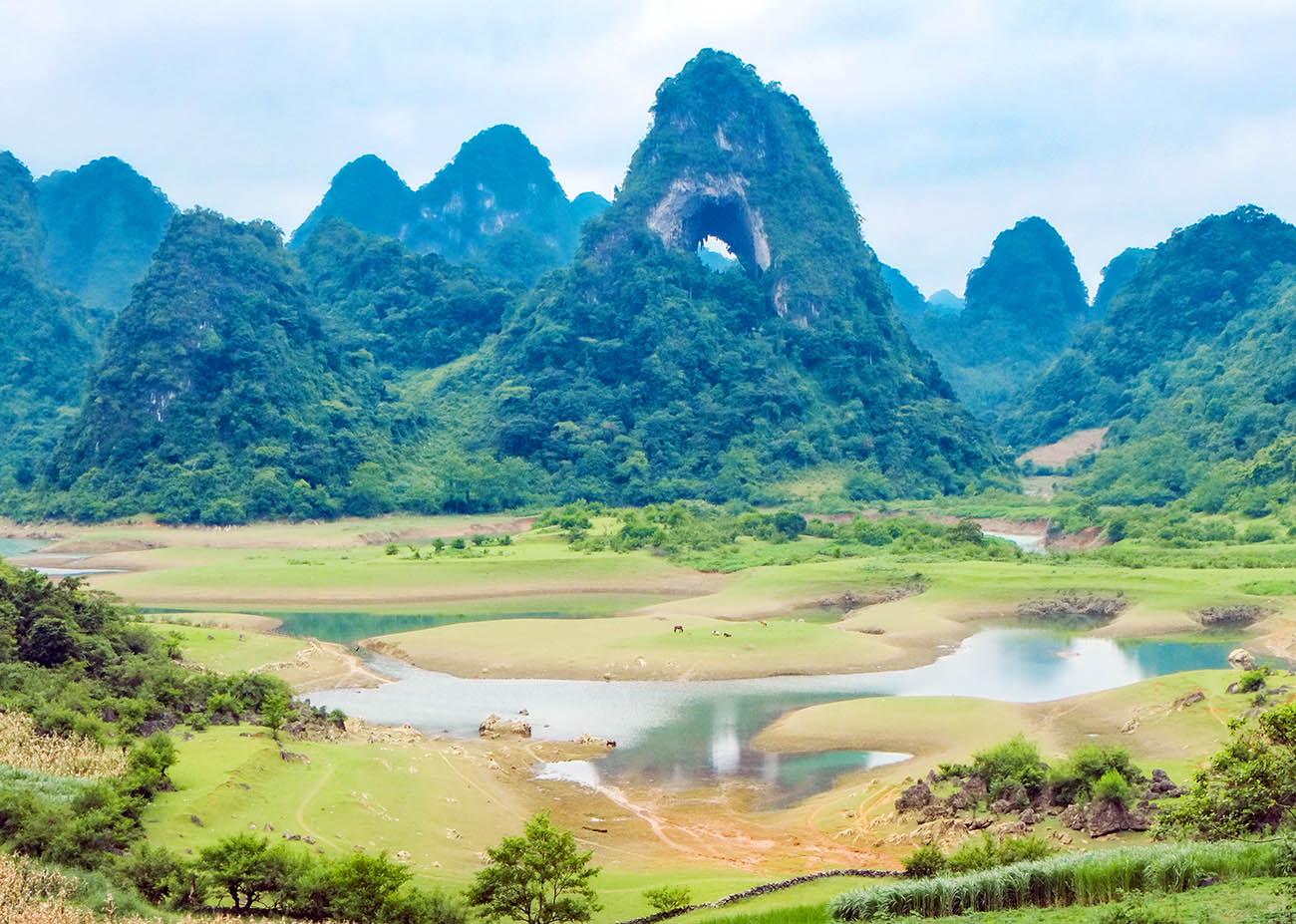 Thung lũng núi Mắt Thần